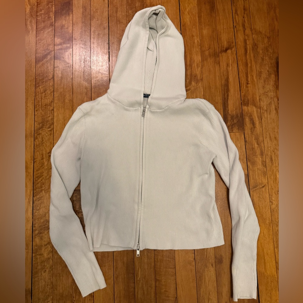 Brandy zip up
